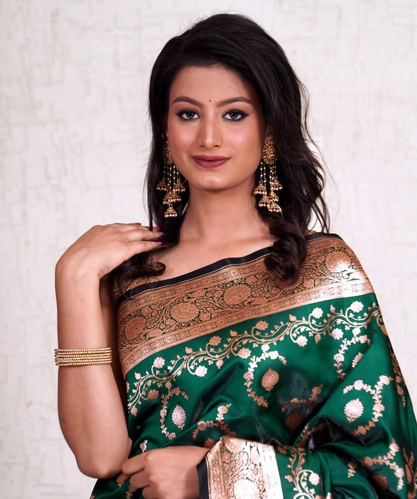 Emerald Green Banarasi Katan Silk Saree with Handwoven Zari Magic - Image 3