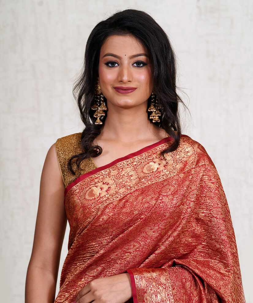 Burnished Gold Crushed Silk Banarasi Saree – A Wedding Showstopper - Image 4