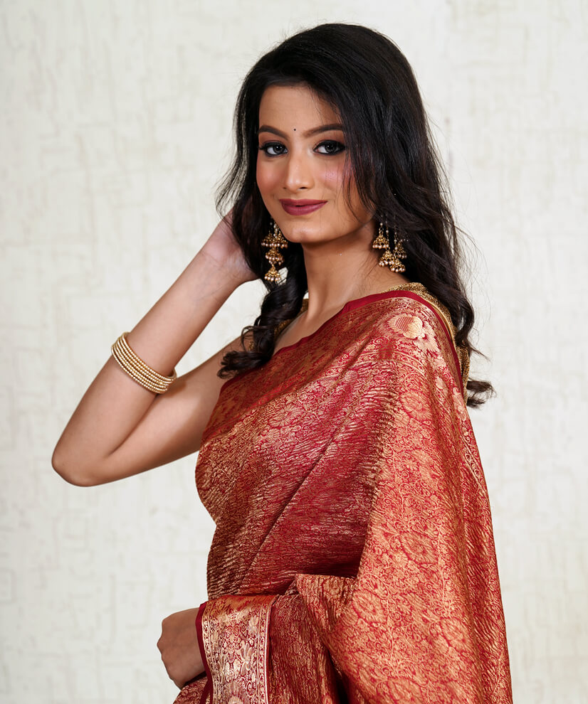 Burnished Gold Crushed Silk Banarasi Saree – A Wedding Showstopper - Image 2