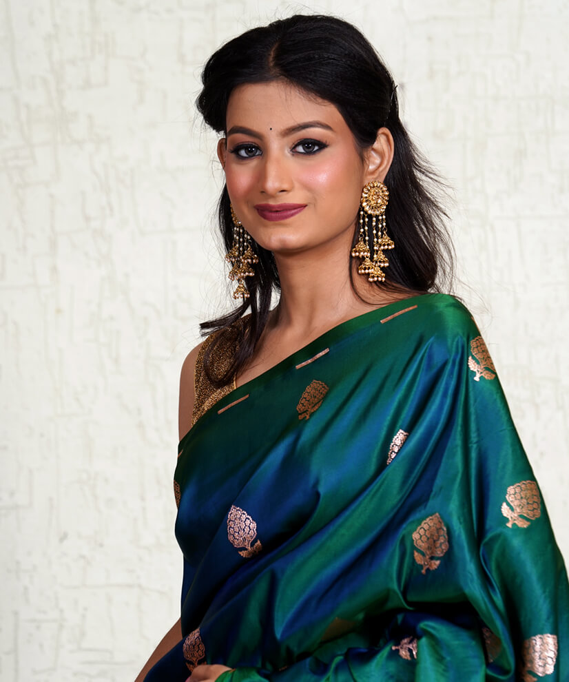 Peacock Banarasi Katan Silk Saree with Handwoven Zari Pallu - Image 4