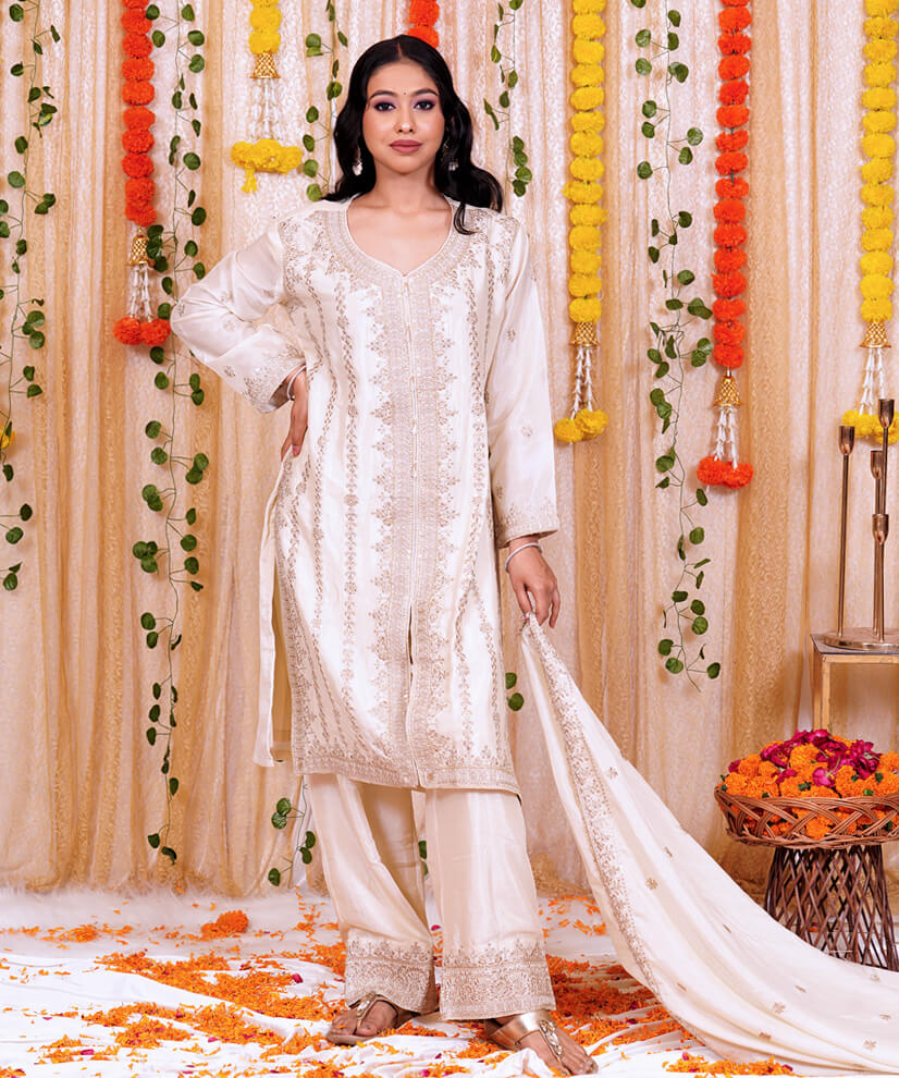 Ivory Gold Chinon Silk Embroidered Kurta Set with Pants & Dupatta