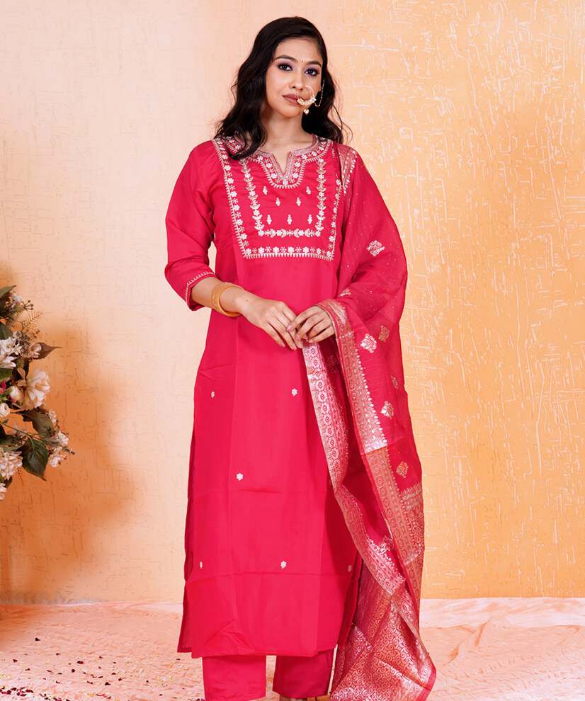 Rani Pink Kurta Set with Zari Embroidery & Chanderi Dupatta