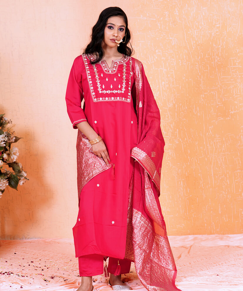 Rani Pink Kurta Set with Zari Embroidery & Chanderi Dupatta - Image 2