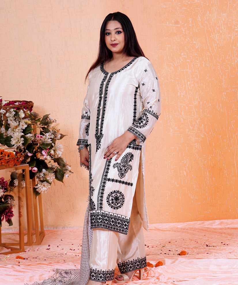 Ivory Black Embroidered Kurta Set with Polka Dot Dupatta - Image 3