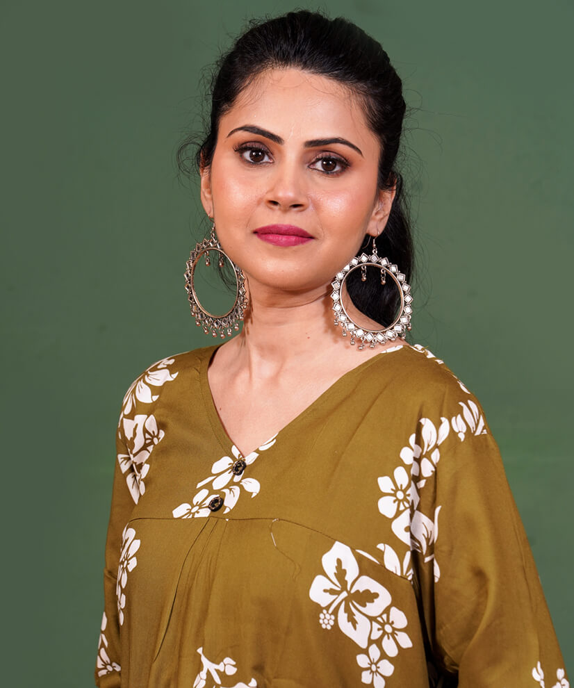 Olive Bloom Floral Printed Co-ord Set in Rayon - Image 4