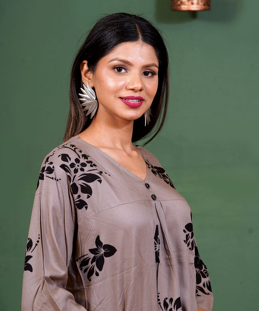 Taupe Noir Floral Printed Co-ord Set in Rayon - Image 4